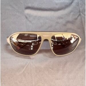 TUMI Bassano UF Sunglasses Matte Brown Polarized‎ Zeiss ZR3 Lenses 59-15-135 Jpn